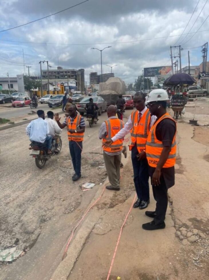 OYSROMA NEW BOSS, OGUNLADE ENFORCES OPERATION ZERO POTHOLES, LEADS ROAD INSPECTION TOUR IN IBADAN