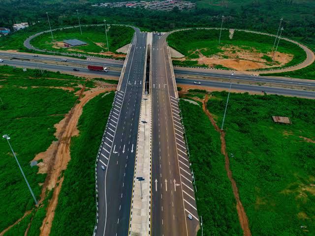 How Seyi Makinde-built Circular Road sparked civil war in APC By Sulaimon Olanrewaju